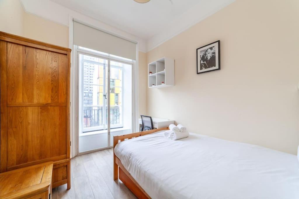 Spacious & Central 3-Bed Flat By Popular Waterloo! London Bagian luar foto
